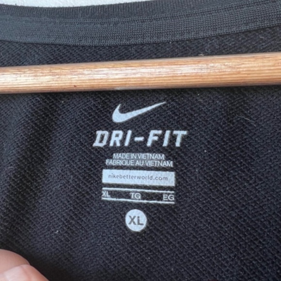 Nike Dri-fit Black Crewneck Sweatshirt Grey Logo Athleisure Pullover Soft Top - Picture 14 of 16